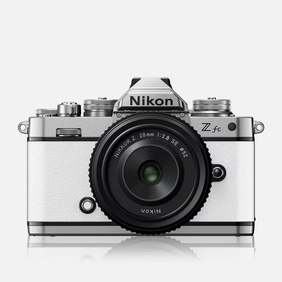 Nikon Z FC + NIKKOR Z 28 mm f/2.8 (SE)