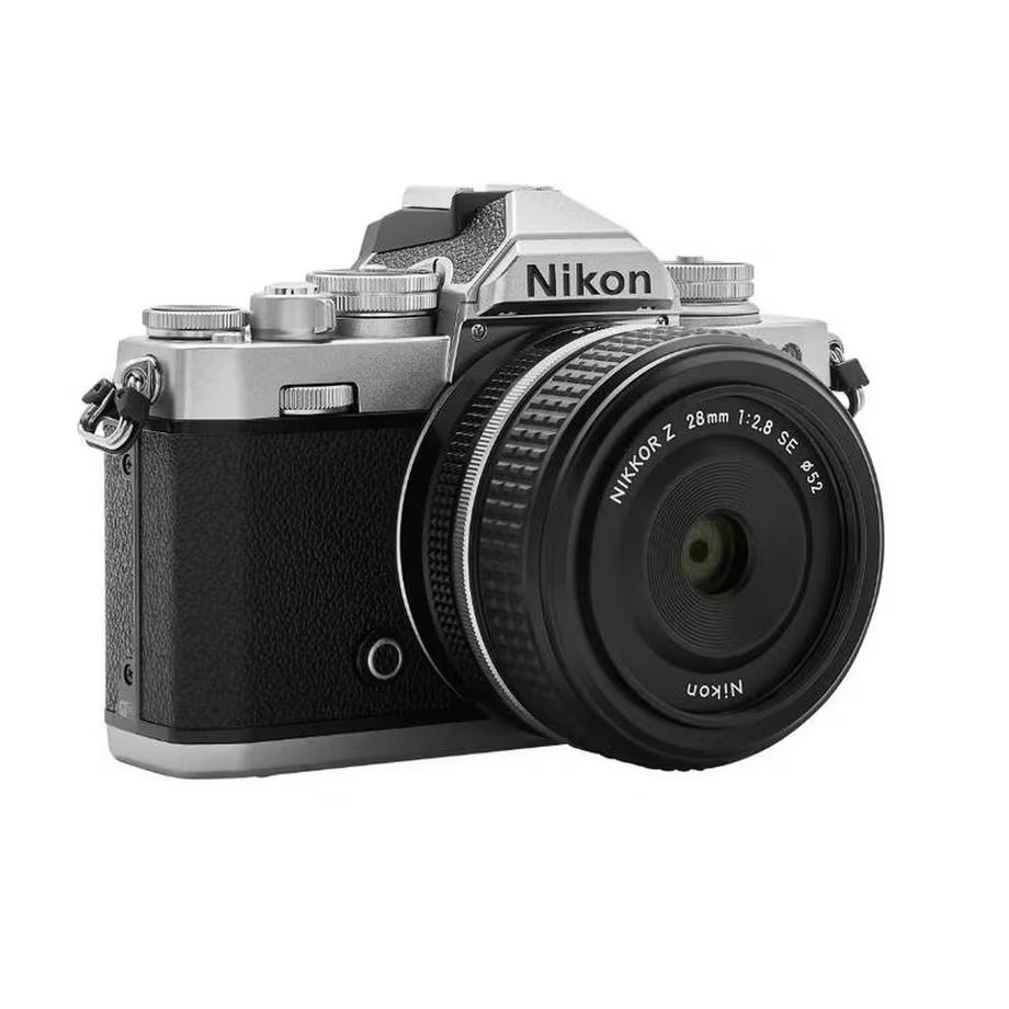 Nikon Z fc + Z 28mm f/2.8 SE – Kit hybride DX